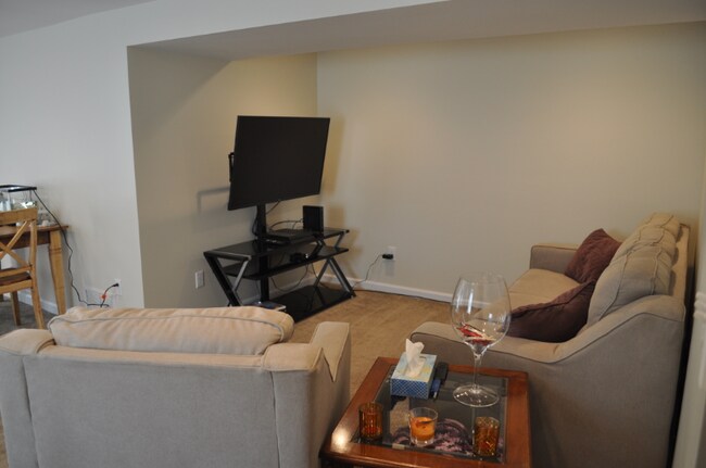 Photo - 282 Old Bayview Rd Unit 282B