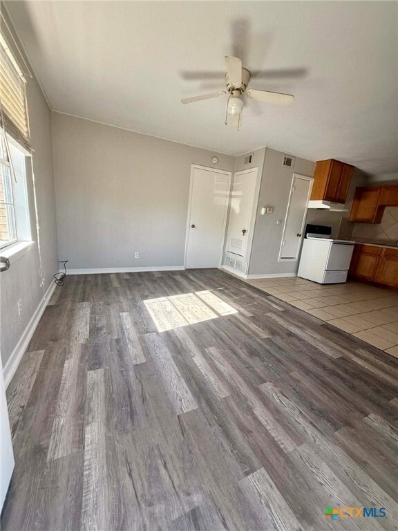 Photo - 1805 N W S Young Dr