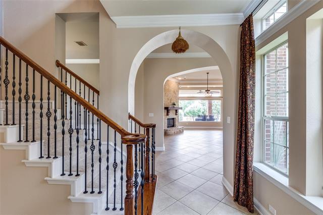 Photo - 210 Rockland Trail