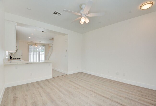 Photo - 2 Story 2 Bedroom Gated Community Amazing Location