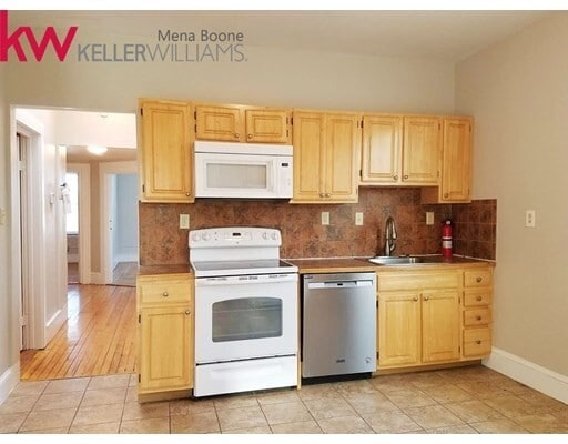 Building Photo - 1902 Massachusetts Ave Unit 3