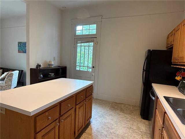 Photo - 7811 Freret St