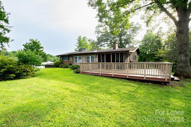 Photo - 111 Clement Dr