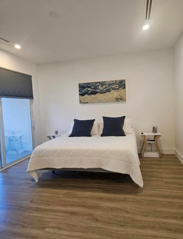 Photo - 2275 SE 7th St