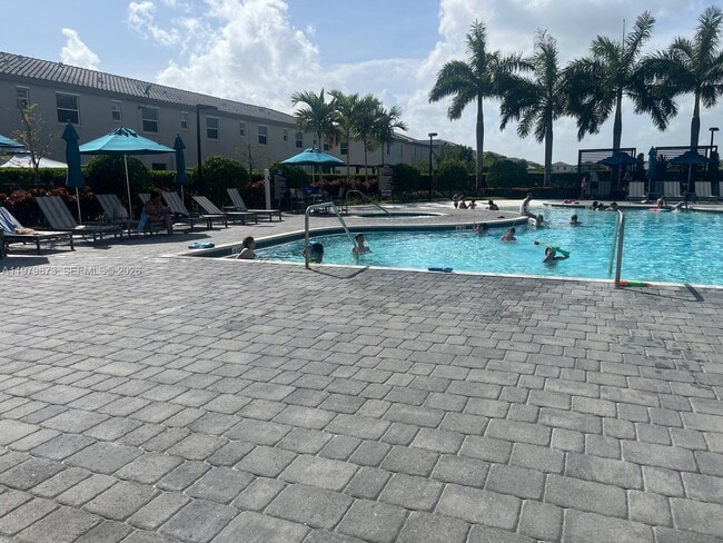 Photo - 2623 SE 8th Ct Unit NA