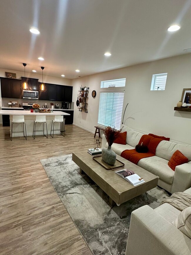 Photo - GORGEOUS HOME IN HIGHLY DESIRABLE BANNING ...