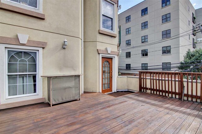 Photo - 600 Grand St Unit 2