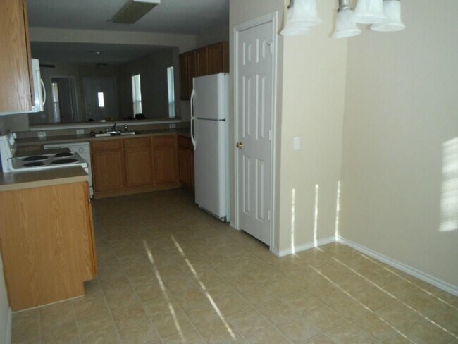 Photo - 1501 Anise Dr