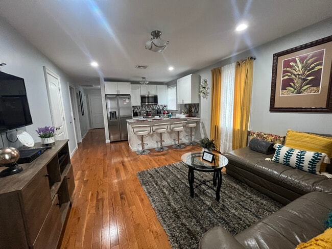 Building Photo - 99 De Pasquale Ave Rental