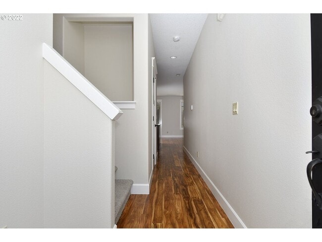 Photo - White Oak Village