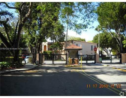 Building Photo - 10794 N Kendall Dr Unit B24 Rental