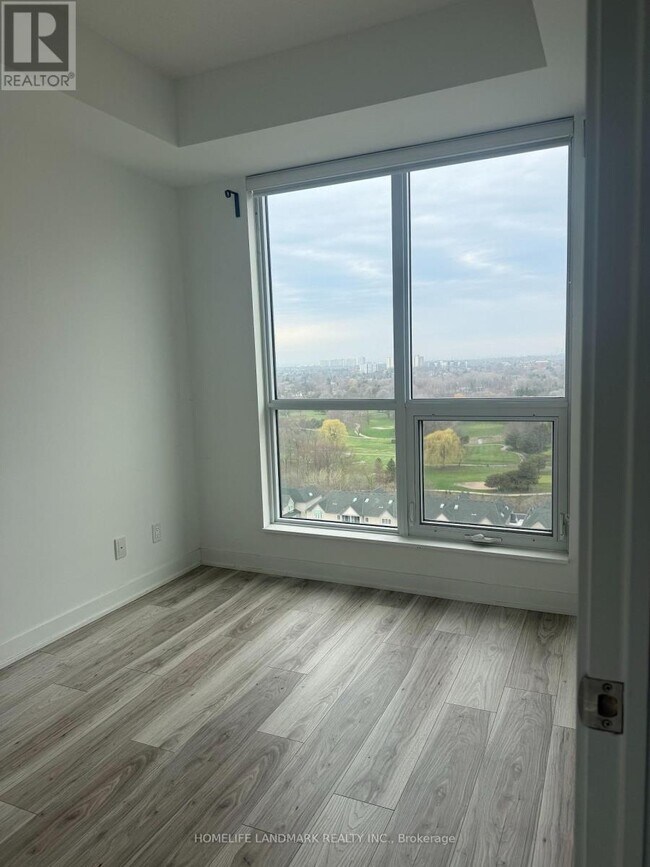 Photo - 195 Bonis Ave Unité 1805