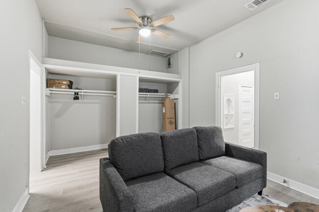 Photo - 314 W Cevallos Unidad ID1363386P