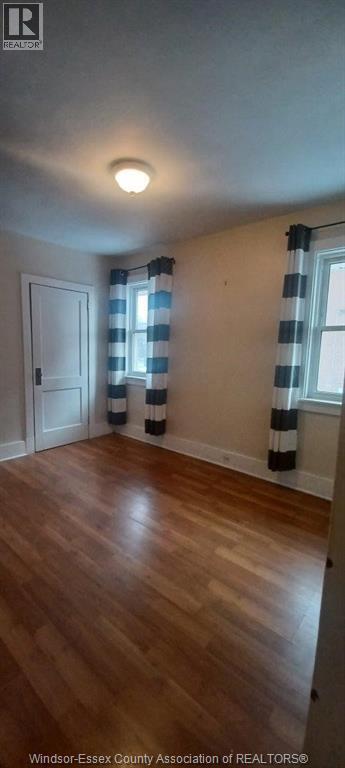 Photo - 237 Askin Ave