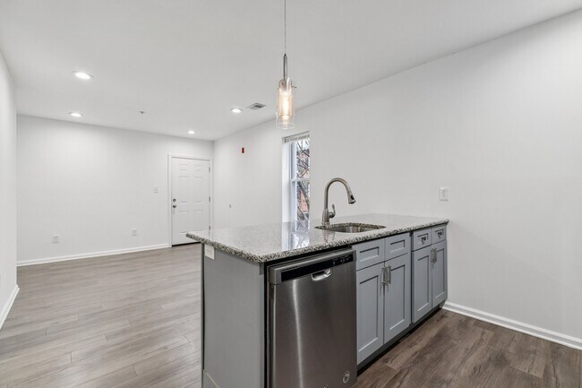Photo - 2227 E Cumberland St Unit 2