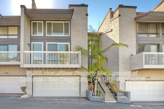 Building Photo - 2415 La Costa Ave