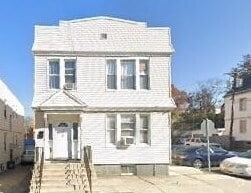 Building Photo - 328 Fulton Ave Rental