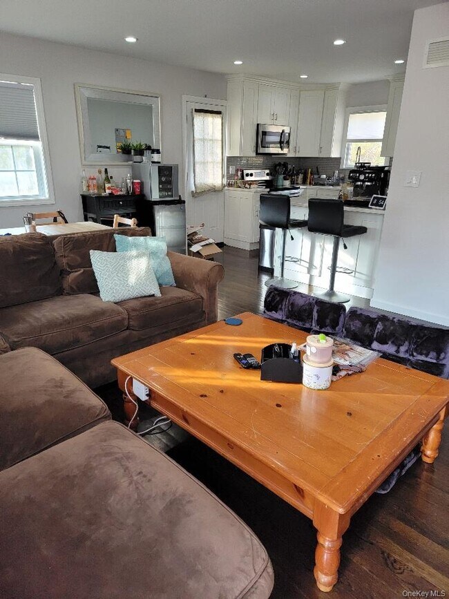 Photo - 150 Ponquogue Ave