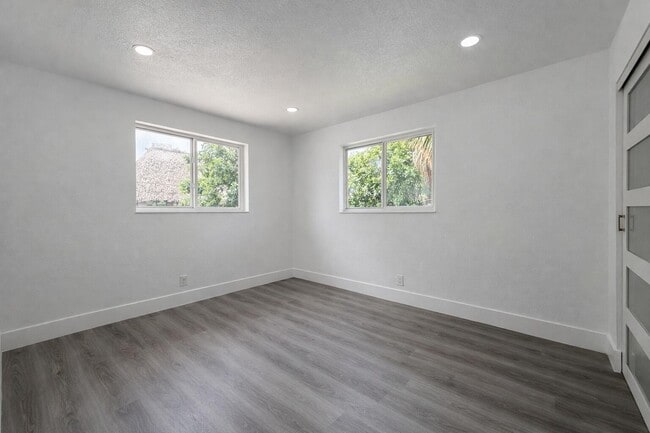 Photo - 2807 Reo Ln Unit 1