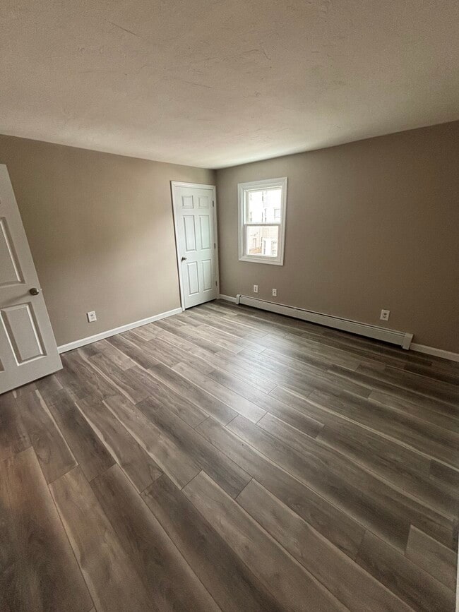 Photo - 10 Henchman St Unit R