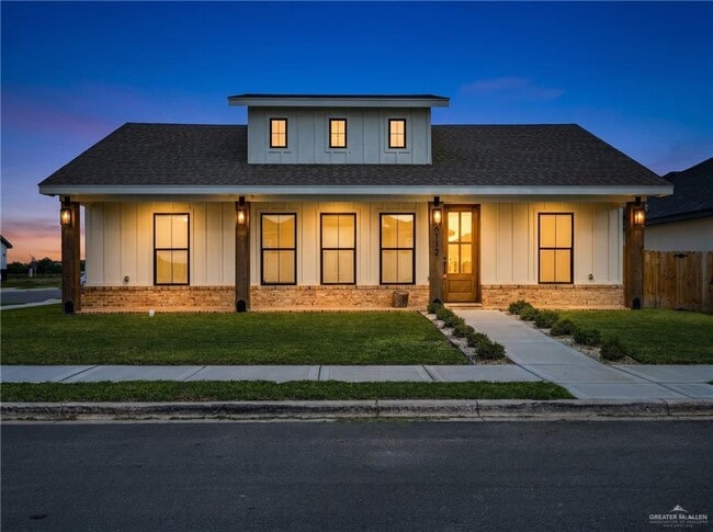 Building Photo - 28 N Pedaso del Sol St