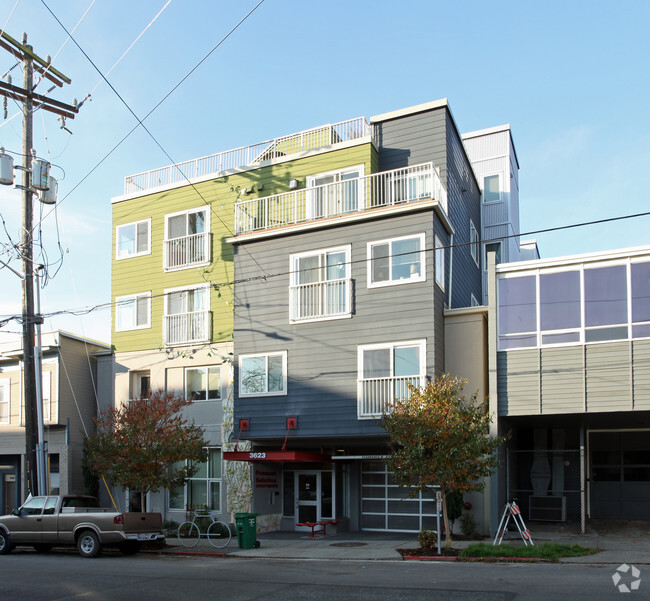 Building Photo - Fremont Solstice Rental