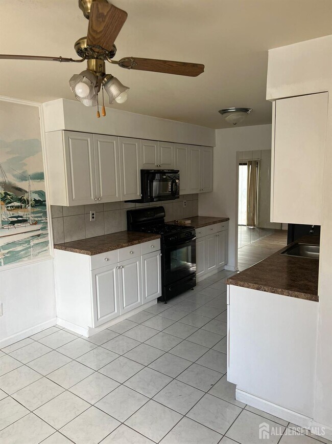 Photo - 304 Merrywood Dr