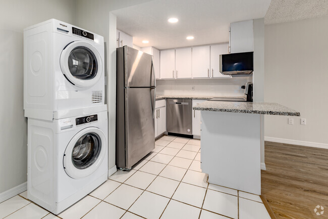 Interior Photo - Forest Edge Apartments