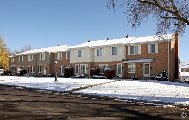 North Maplewood Townhomes - North Maplewood Townhomes