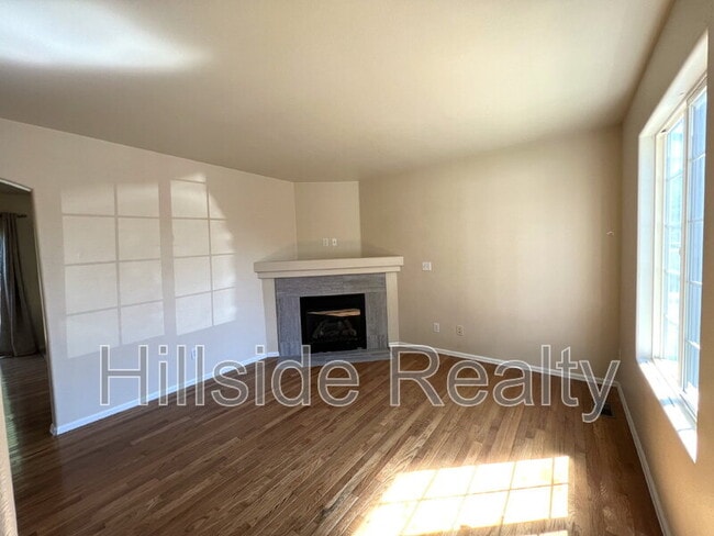 Photo - 191 Ellers Grove