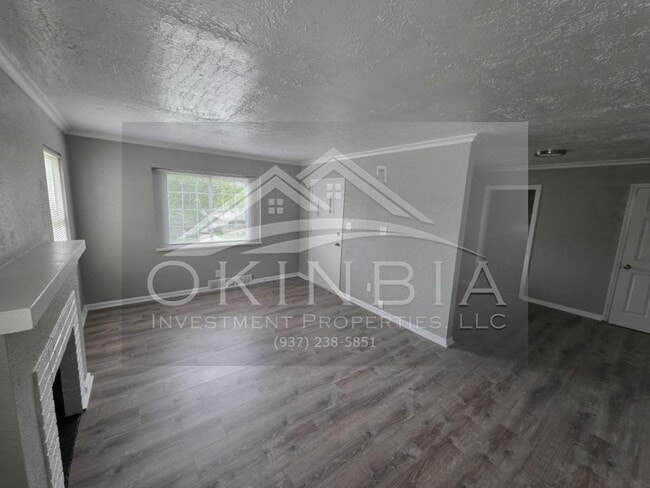 Photo - 2815 Oxford Ave