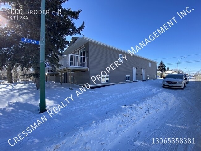 Photo - 3 bed, 1.5 bath townhouse Unit B