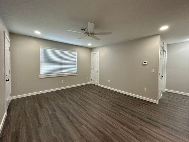 Photo - 612 N 6th St Unit 612