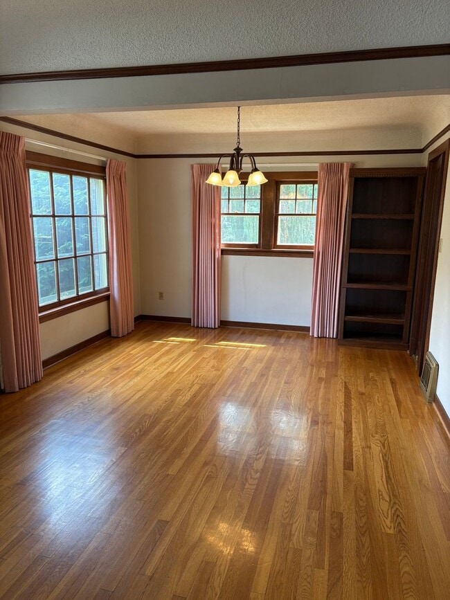 Photo - Classic Brick Charmer - 4 Bedroom