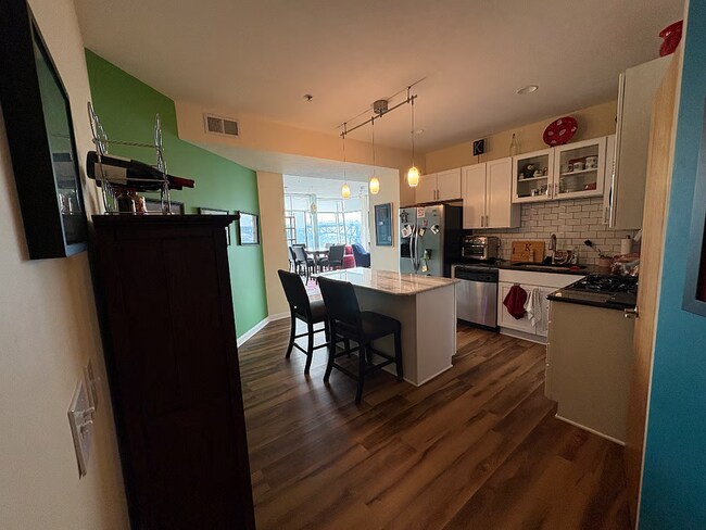 1237 Washington Ave Unit 1008