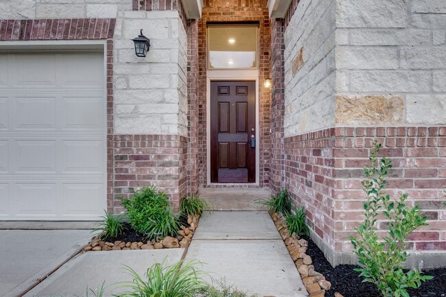 Photo - 28519 Willow Orchard Ln