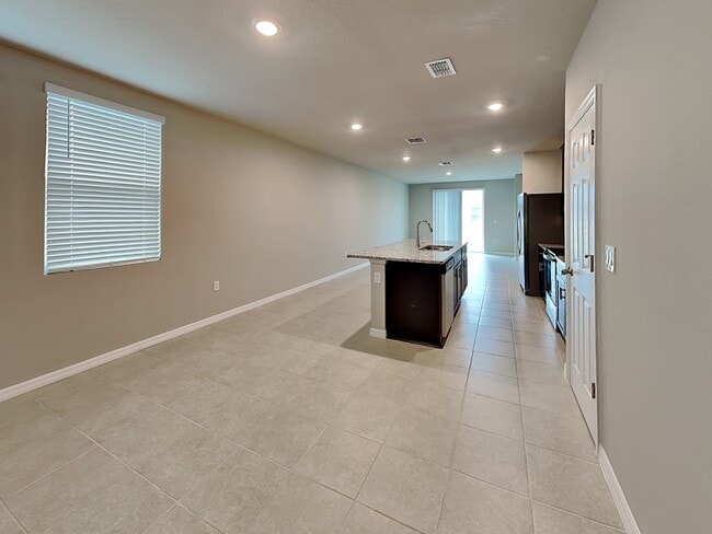 Photo - 2410 Brassie Ct