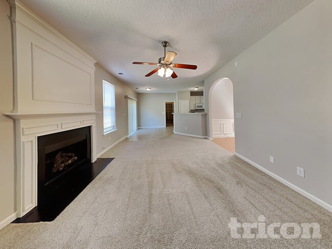 Photo - 312 Buckthorne Dr