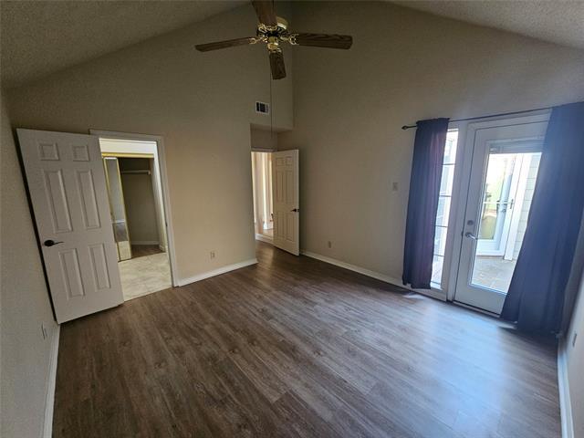 Photo - 18163 Whispering Gables Ln