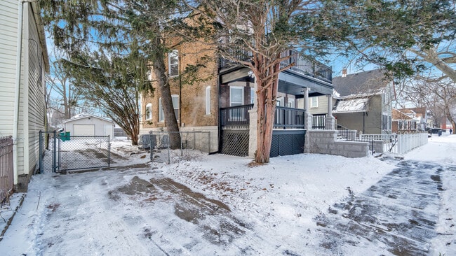 Photo - 319 N Hickory St Unit 319