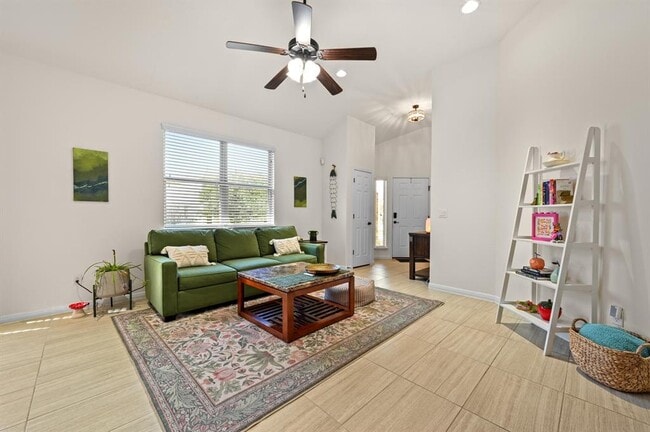 Photo - 9515 Tanager Way