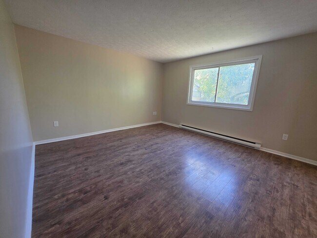 Photo - 712 Victoria St Unit 2