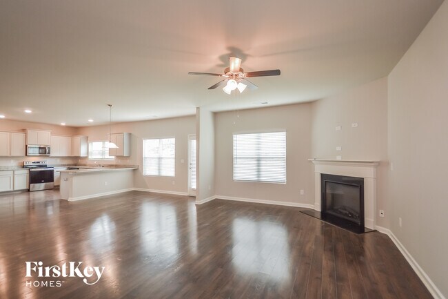 Photo - 1226 Brookstone Cir