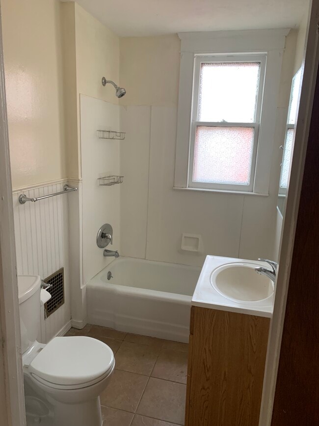 Photo - 48 Turner Ave Unit 48 Turnor Av