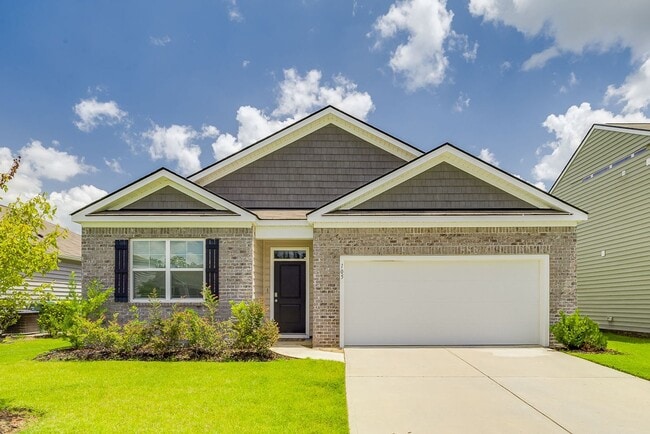 Building Photo - Stylish 4-Bed 2 Bath Ranch Home with Moder...