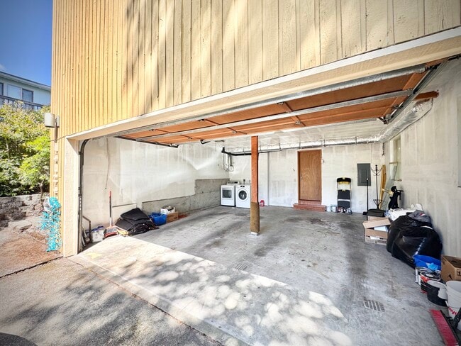 Photo - 14124 Phinney Ave N