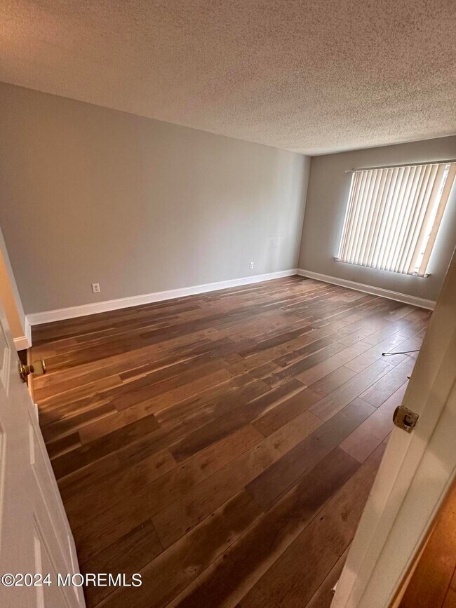 Photo - 88 Greenwood Dr