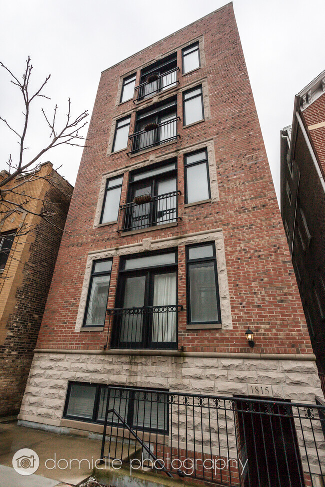 Photo - 1815 W Armitage Ave Apartment Unit 3