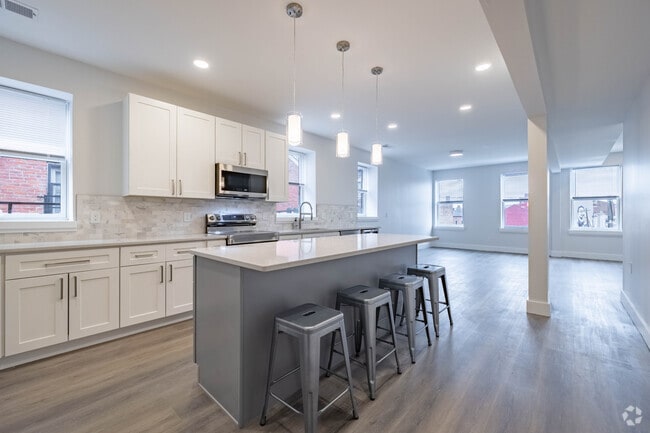 Interior Photo - 50 E McMicken Ave