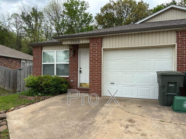 Photo - 1506 N Dawn Dr